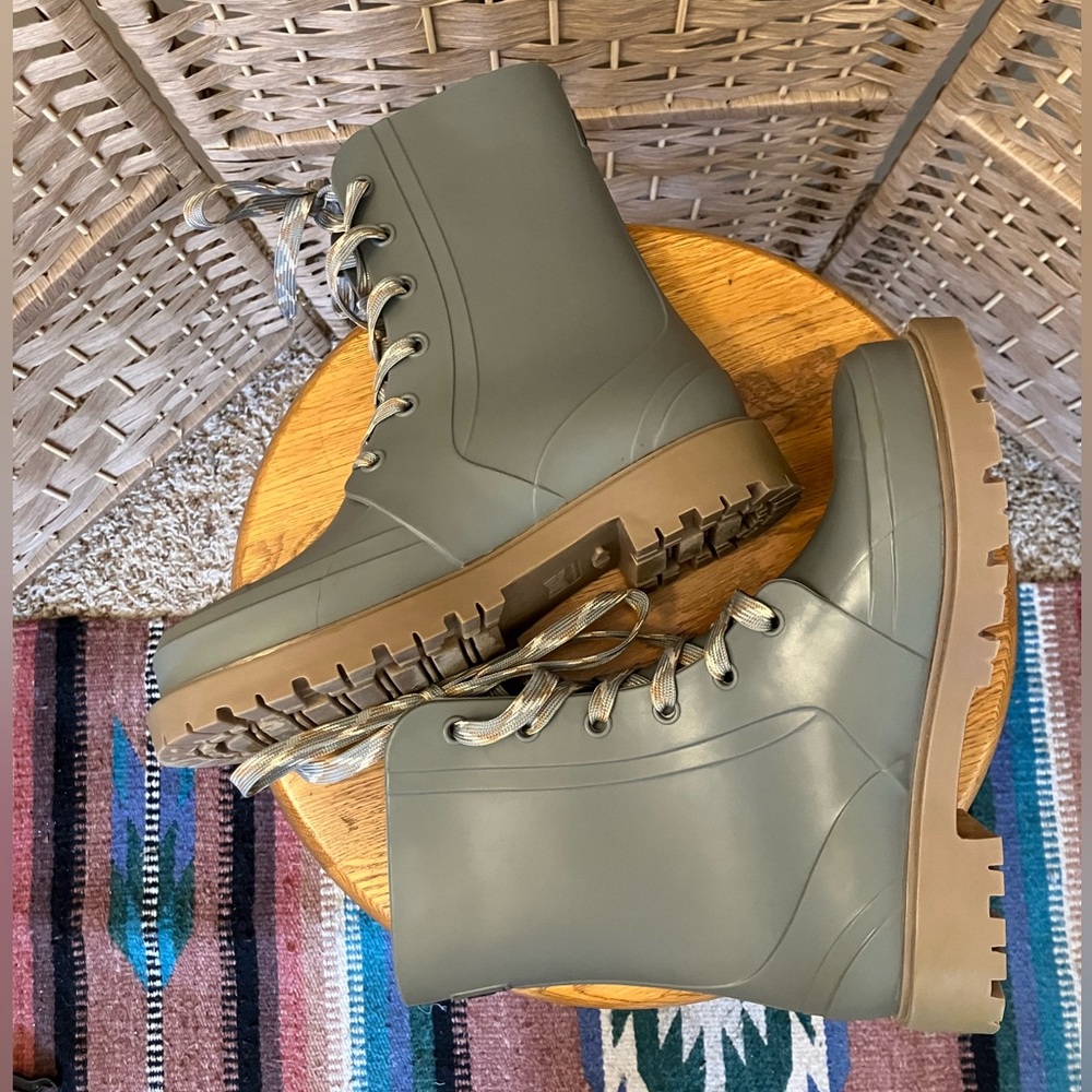 Cougar Madrid Lace-Up Rain Boots - Picture 6 of 7